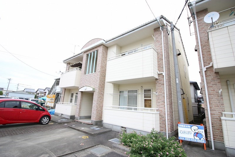 ロン・テット西棟 外観