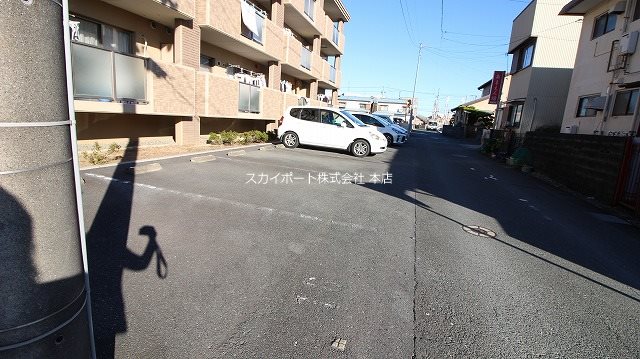 アールウィステリア その他19