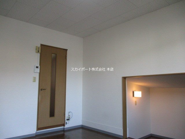 アビタシオン リビング