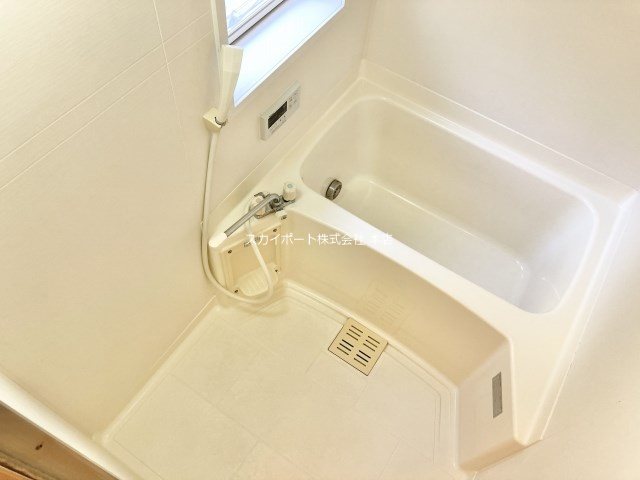 半田ビレッジ１号棟 風呂画像