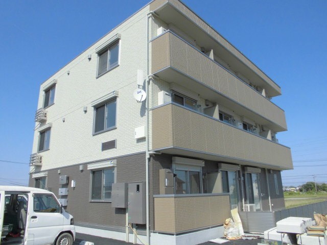 ドエル 外観