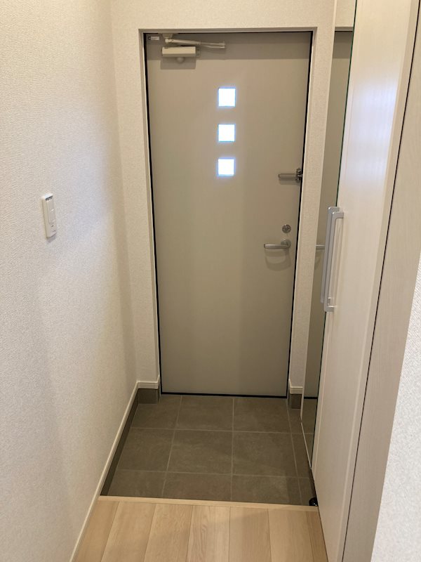 COMFORT 玄関