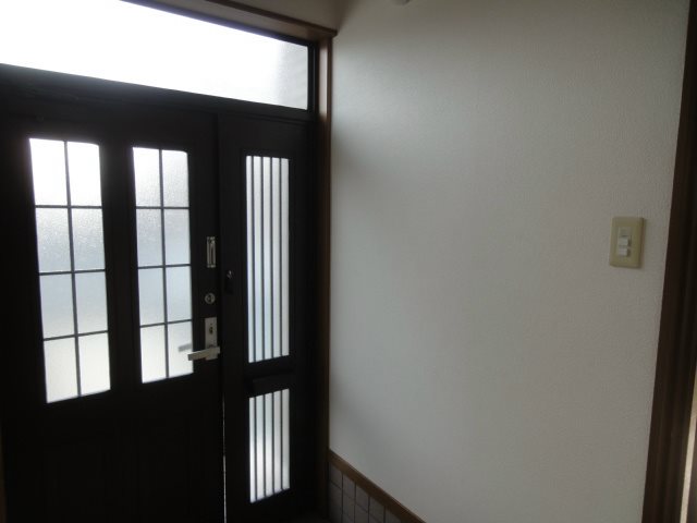 テラスハウスみかたはら 玄関