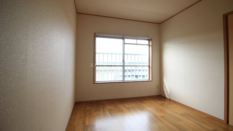 マンション大丸 ベッドルーム