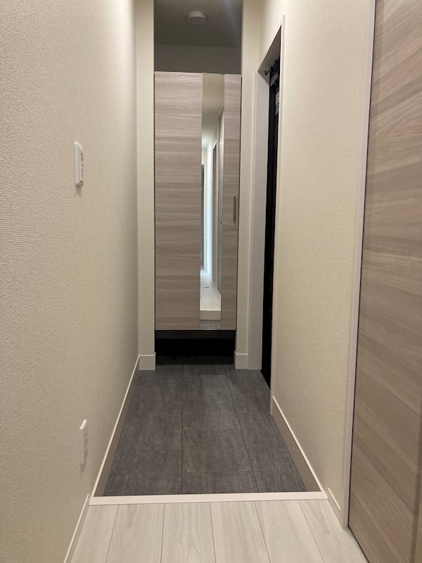 Deサーン　B棟 玄関