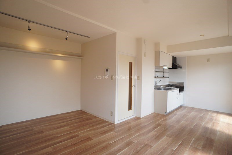 メディオ初生壱番館 リビング