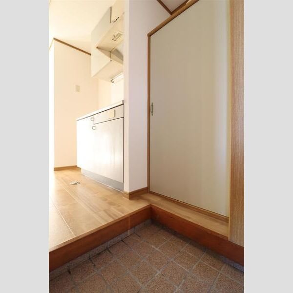 エスティーム 玄関