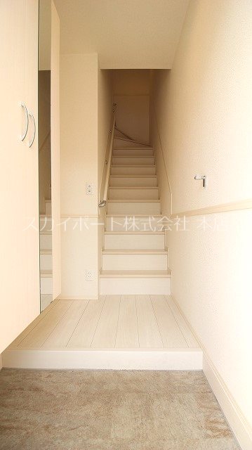 コンフィアンサ 玄関