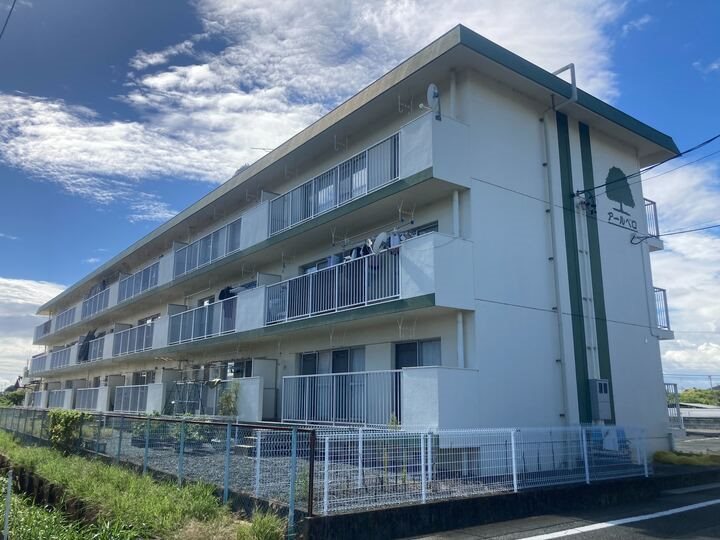 アールベロ 外観