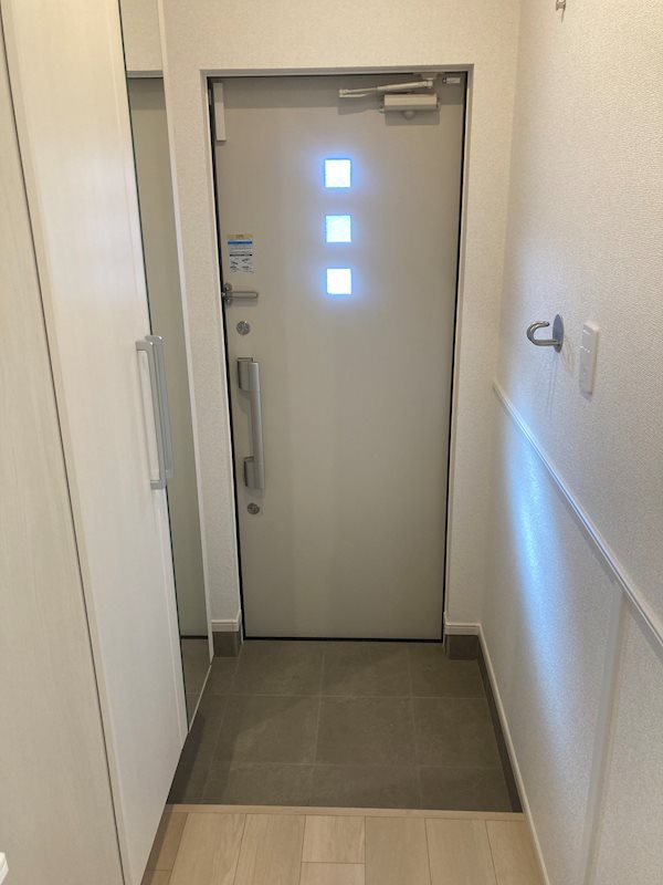 パルクソレイユ萩丘 玄関