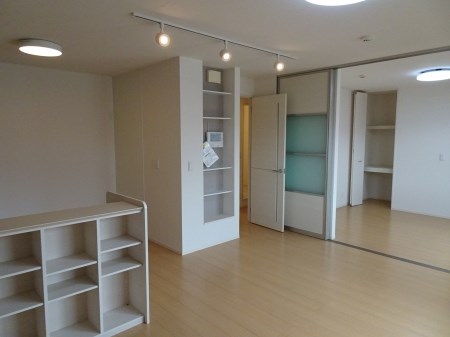 ラリーチェＢ リビング