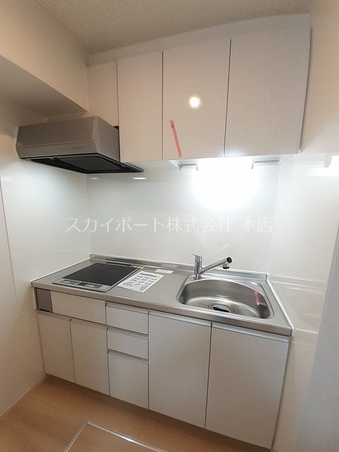 ブローテ・アイⅠ キッチン