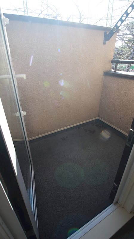 幸3丁目戸建て ベランダ