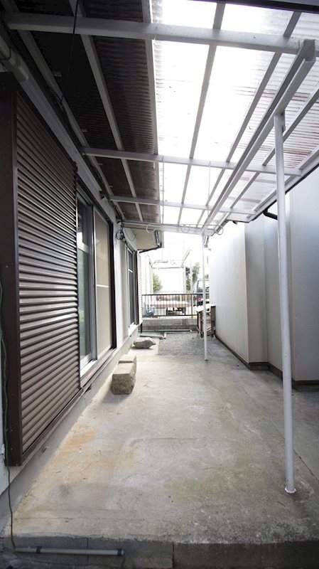 和合町貸家 ベランダ