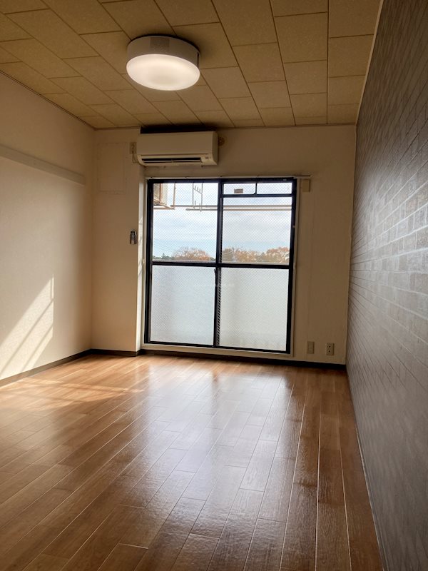 まえの花きゃべつ リビング