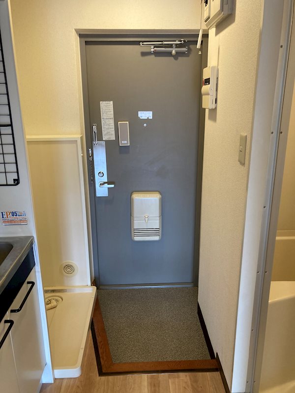 となりの花きゃべつ 玄関