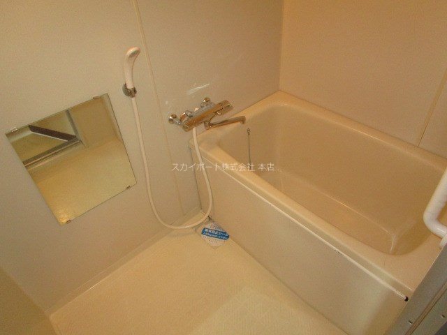 サンバードⅡ 風呂画像