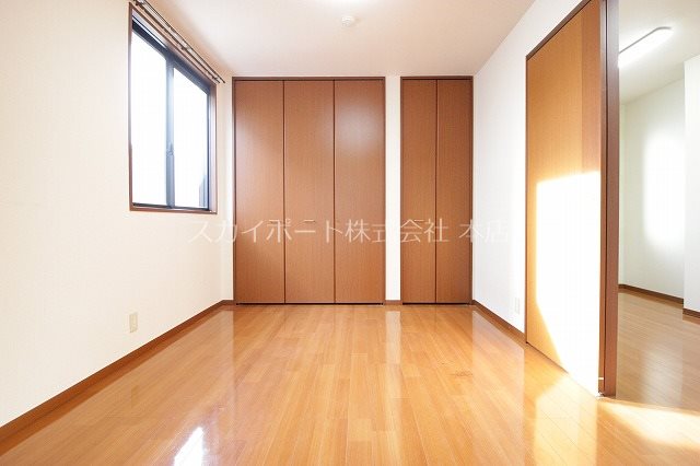 ライブタウン高丘B ベッドルーム