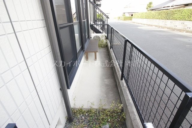 ライブタウン高丘B ベランダ