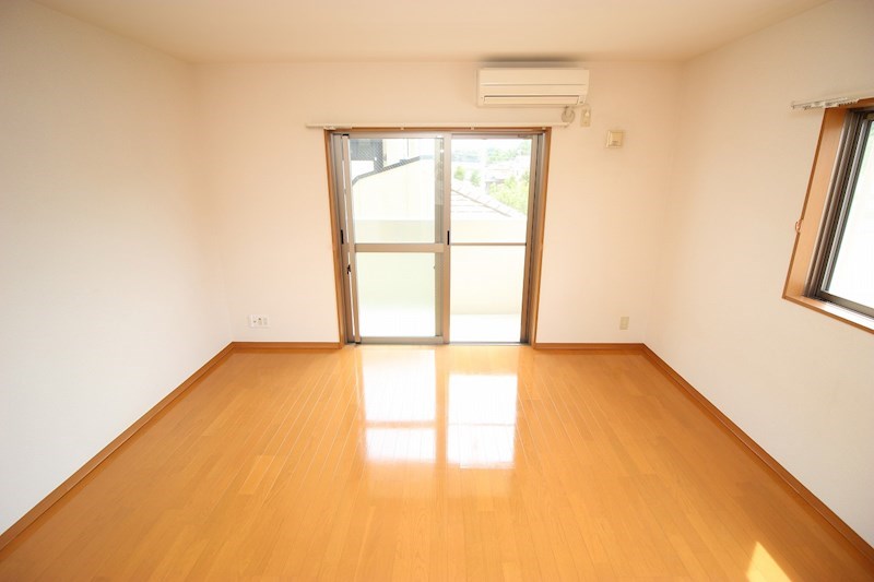 彩 ベッドルーム