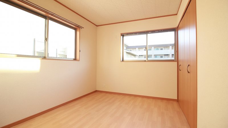 高丘西３丁目貸家 ベッドルーム