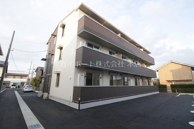 カモミール初生 外観