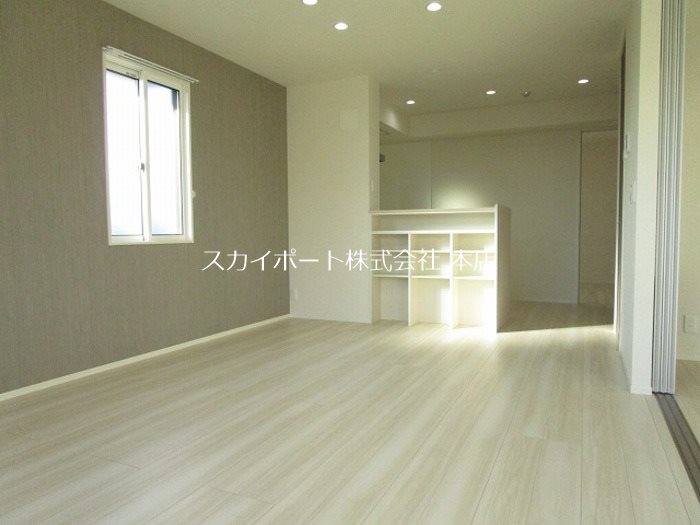 カモミール初生 リビング