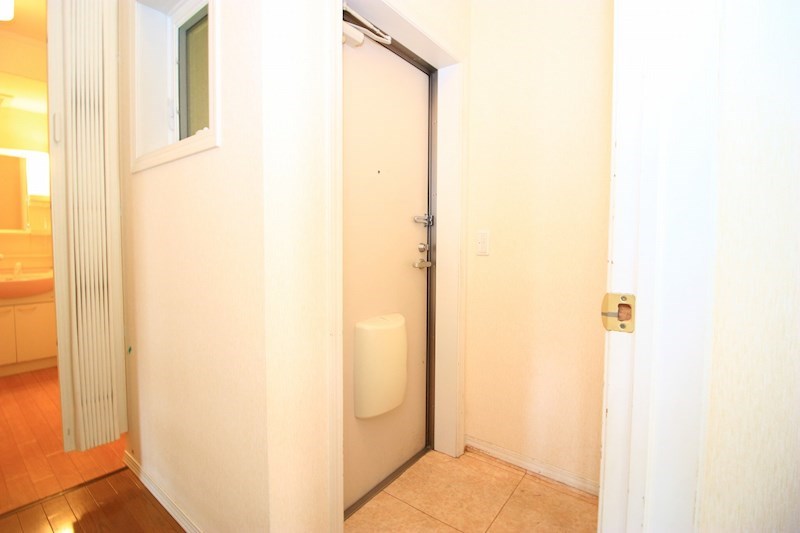 フォレスト住吉A 玄関