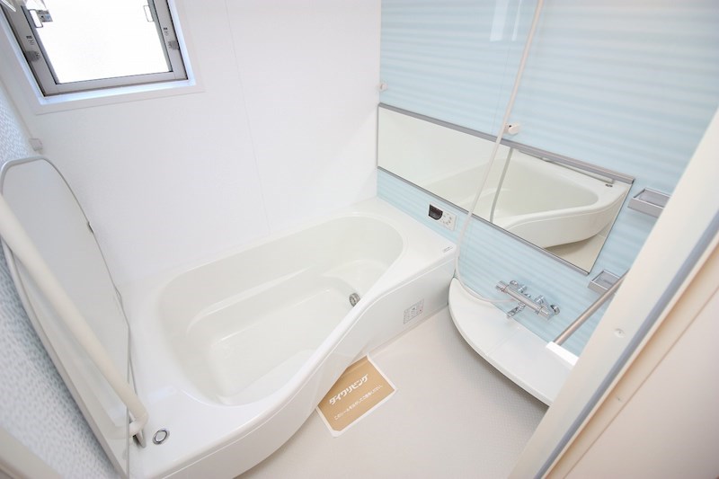 ロイヤルガーデン染地台A 風呂画像