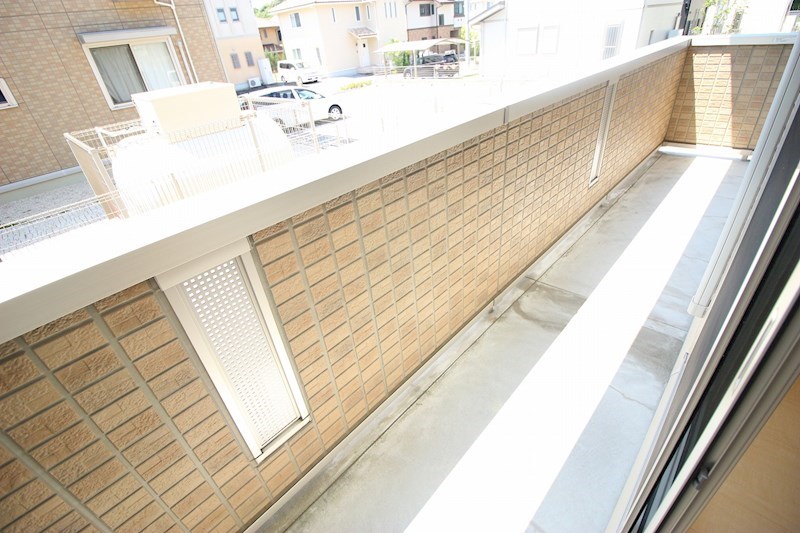 ロイヤルガーデン染地台A ベランダ