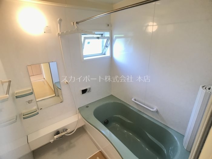 ロイヤルタウン染地台A 風呂画像