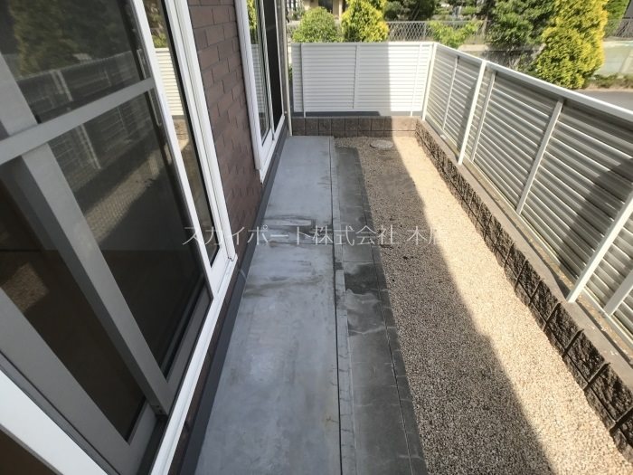 ロイヤルタウン染地台A ベランダ
