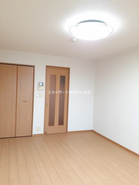 Gold M Kamo ベッドルーム