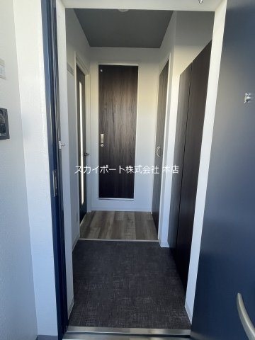 ル・リオン高丘北 玄関