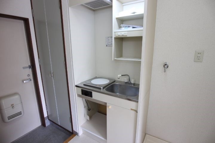 GLORY AOI キッチン