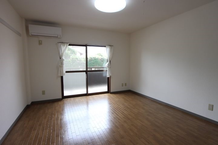 GLORY AOI ベッドルーム