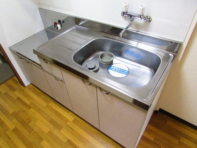 ローリエ初生 キッチン