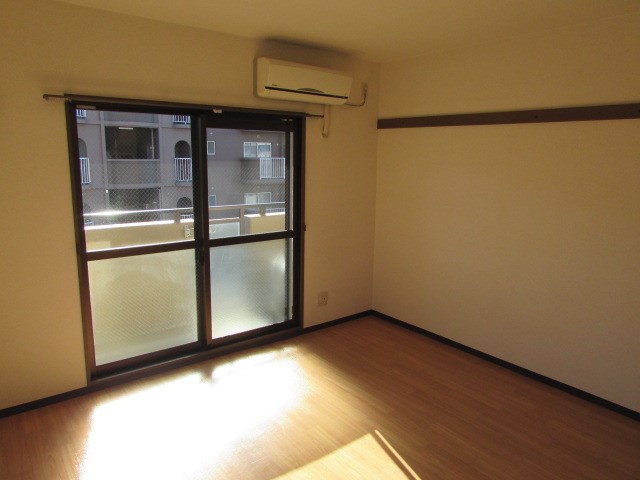 ローリエ初生 ベッドルーム