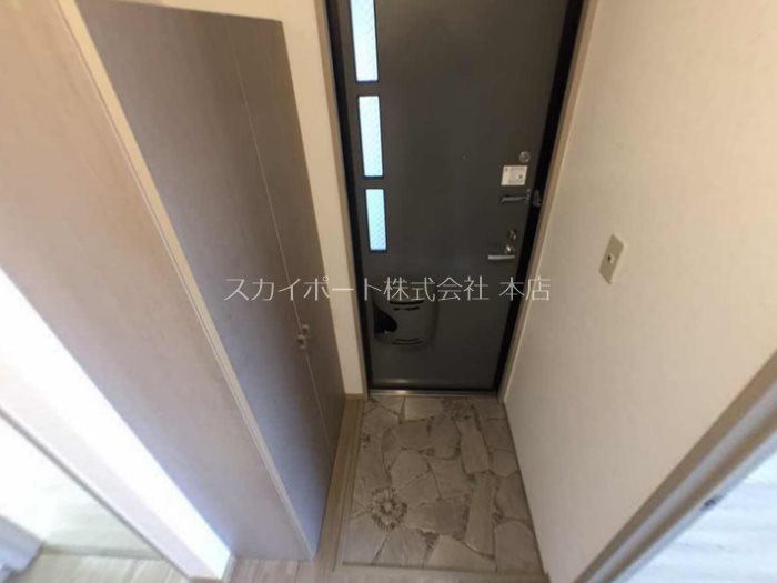 ピュアフォーレ 玄関