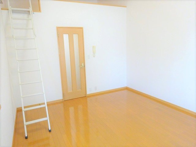 ホワイトステージ ベッドルーム