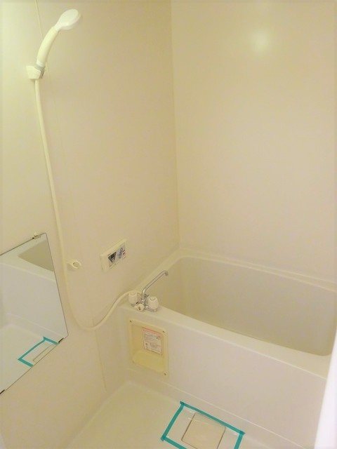 ホワイトステージ 風呂画像