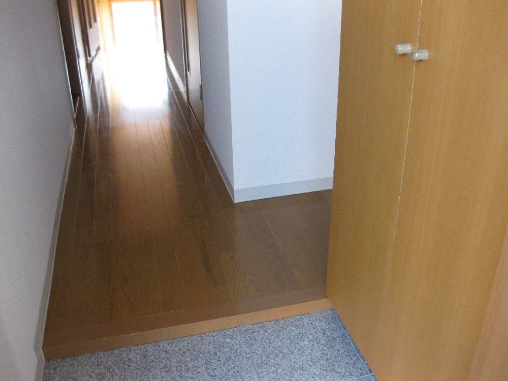 サンライトカーサⅠ 玄関