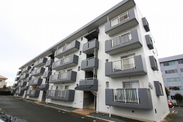 初生パークハイツ 外観