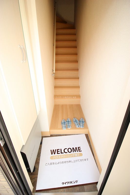 ALBA GLANDE B 玄関