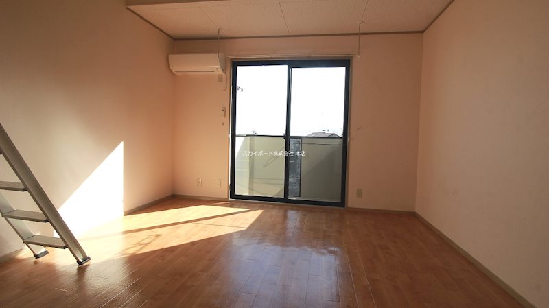 棒屋第３住吉ハイツ リビング