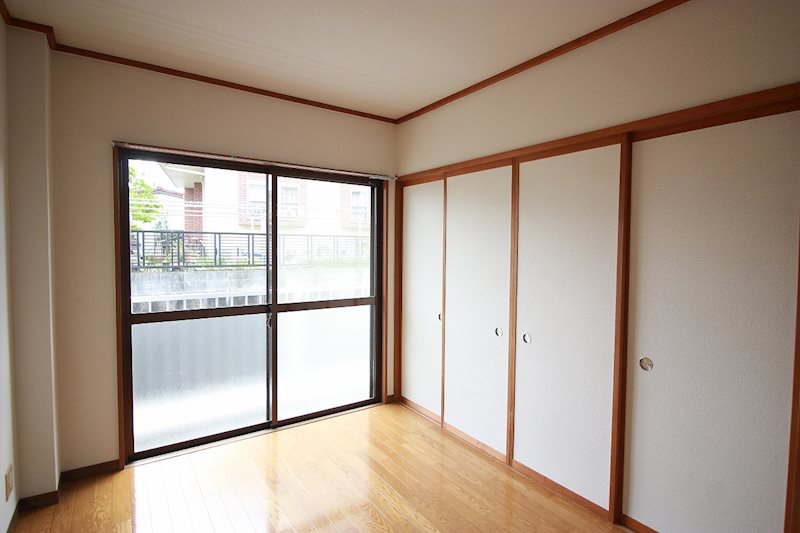 上島マンション ベッドルーム