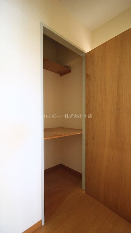 メディオ初生弐番館 収納