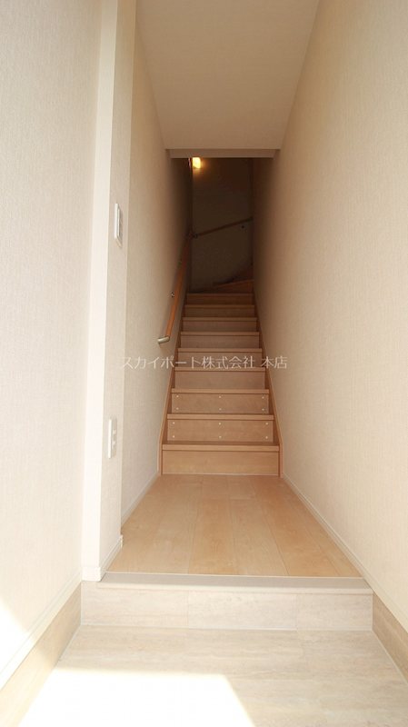 プラムガーデン 玄関