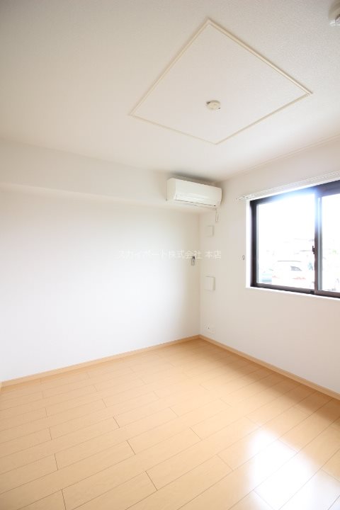 ジュピテル ベッドルーム