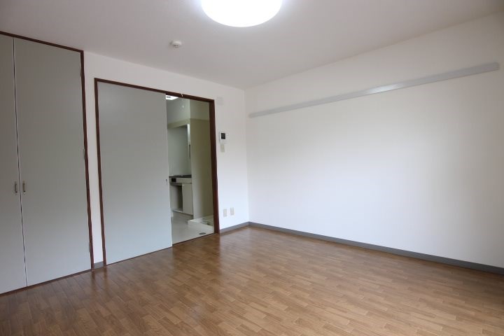 GLORY AOI リビング